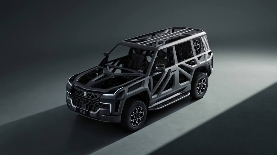 成都34仰望U8硬派越野的科技魅力，国能汽车对传统燃油车市场的冲击